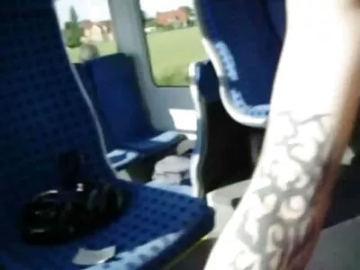 الشباب المشاغب mulatto احلي افلام سكس محارم مايا بيجو يضحك على الديك الكبير المدلكين