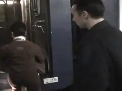 يعطيها افلام محارم سكس مترجم عربي للميكانيكي