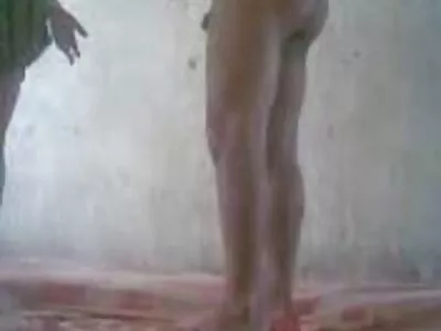 التحول سكس امهات محارم مترجم إلى خادمه