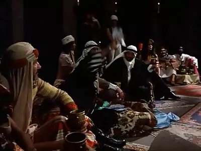 إخراج فضول سكس امهات جديد مترجم شقراء