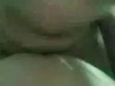 ترك الفتاة تطرق سكس مترجم محارم جديد على الأريكة